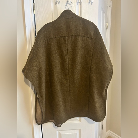 Zara Wool Poncho - Picture 5 of 8